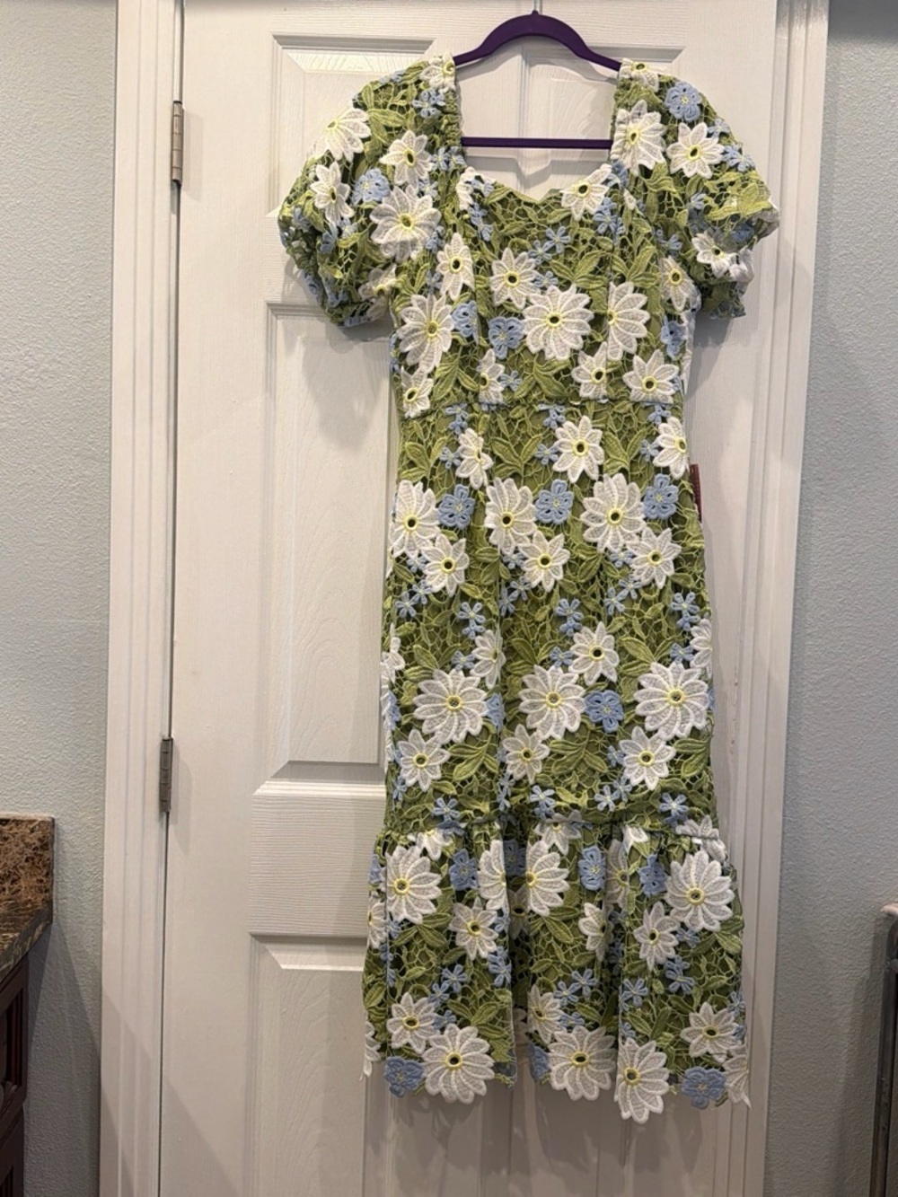 Ivy City Co Olive Crochet Floral Puff-Sleeve Midi Dress